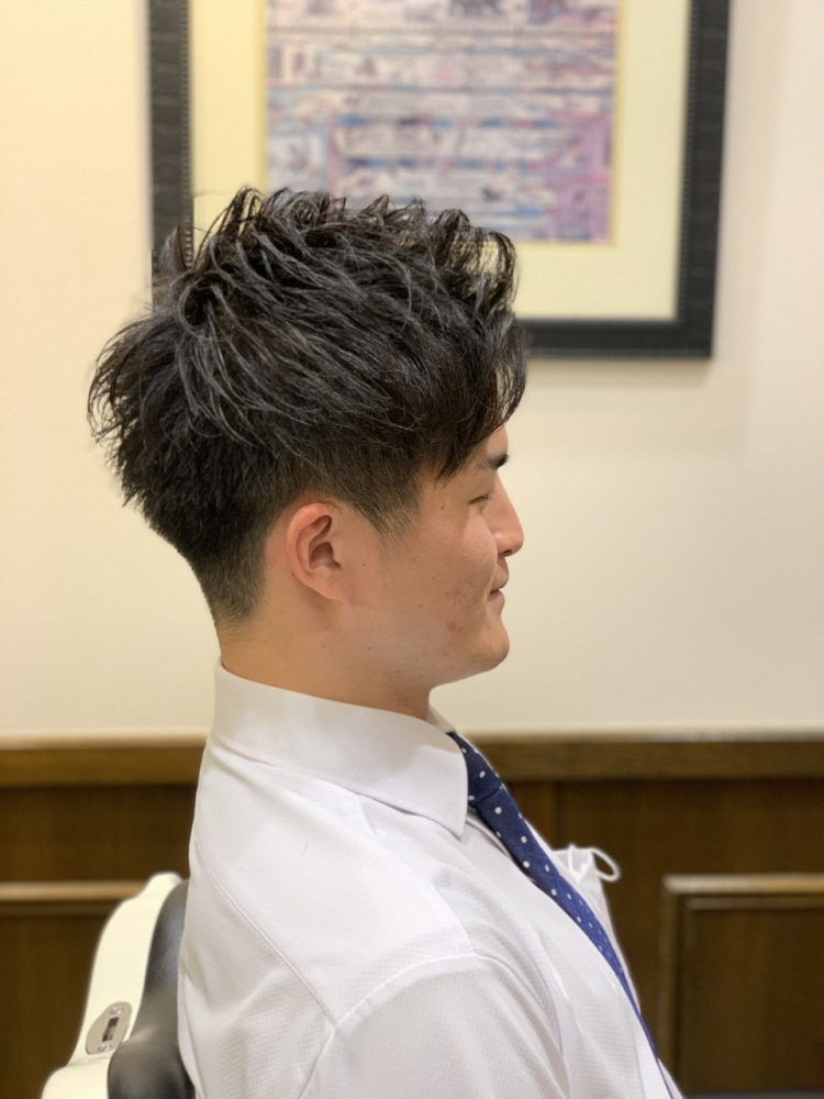 ビジネスショート アイロンパーマ ヘアカタログ 高級理容室 床屋 ヒロ銀座ヘアーサロン