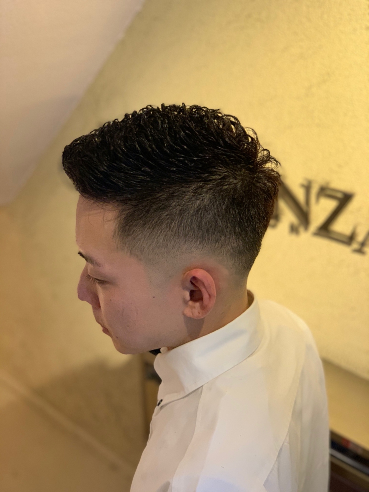ポンパドール ️形状記憶パーマ｜ヘアカタログ｜高級理容室 床屋 ヒロ銀座ヘアーサロン