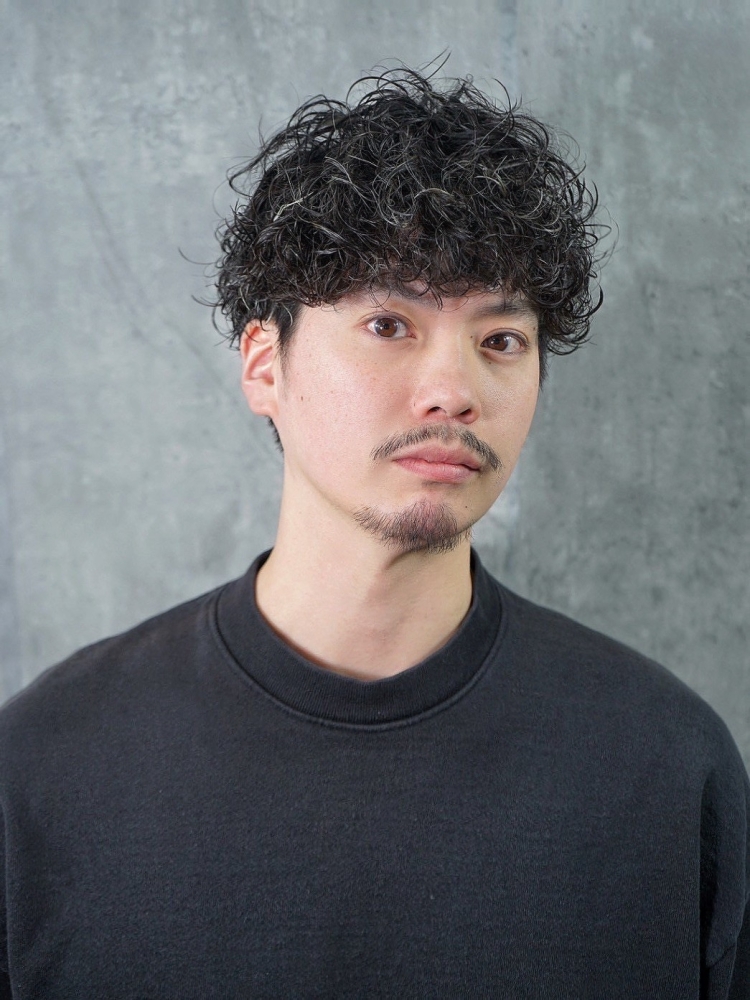 トップに効くボリュームパーマ