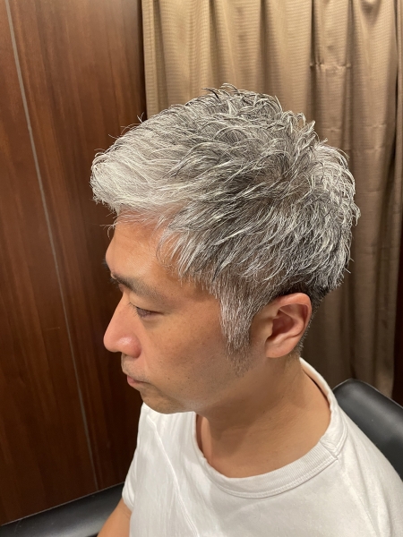 アップバングスタイル