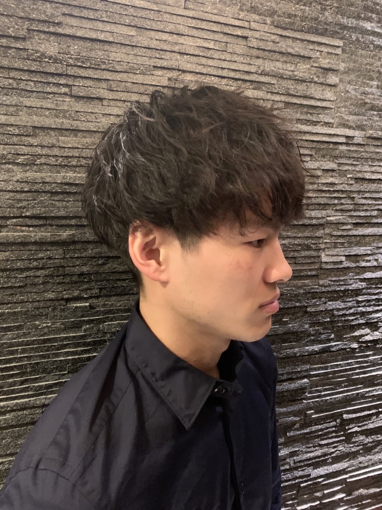 ツイストスパイラルパーマ｜ヘアカタログ｜高級理容室 床屋 ヒロ銀座ヘアーサロン