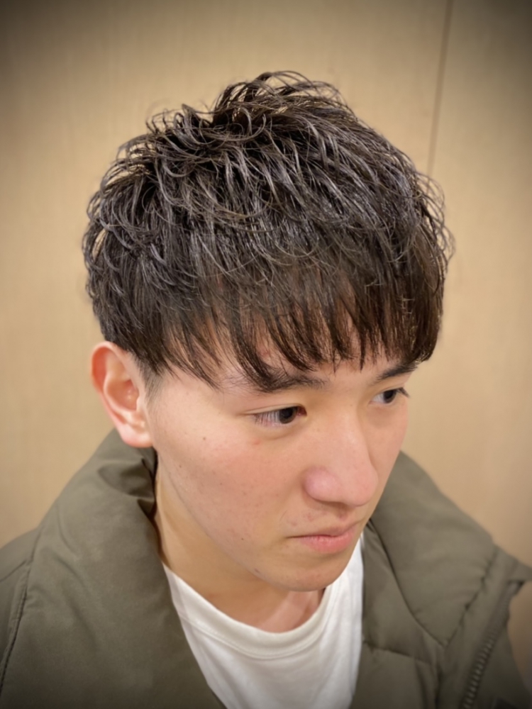 【楽々セット】形状記憶パーマ/メンズ/理容室/銀座/学割U24/｜ヘアカタログ｜高級理容室 床屋 ヒロ銀座ヘアーサロン