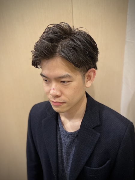 楽々セット 形状記憶パーマ メンズ 理容室 銀座 学割u24 ヘアカタログ 高級理容室 床屋 ヒロ銀座ヘアーサロン 楽々セット 形状記憶パーマ メンズ 理容室 銀座 学割u24 ヘアカタログ 高級理容室 床屋 ヒロ銀座ヘアーサロン