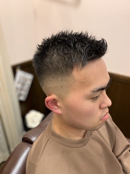 Hiro Ginza 池袋東口店 高級理容室 床屋 ヒロ銀座ヘアーサロン