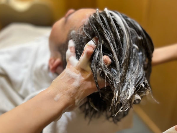 ヘッドスパで冬のコリと疲れを解消