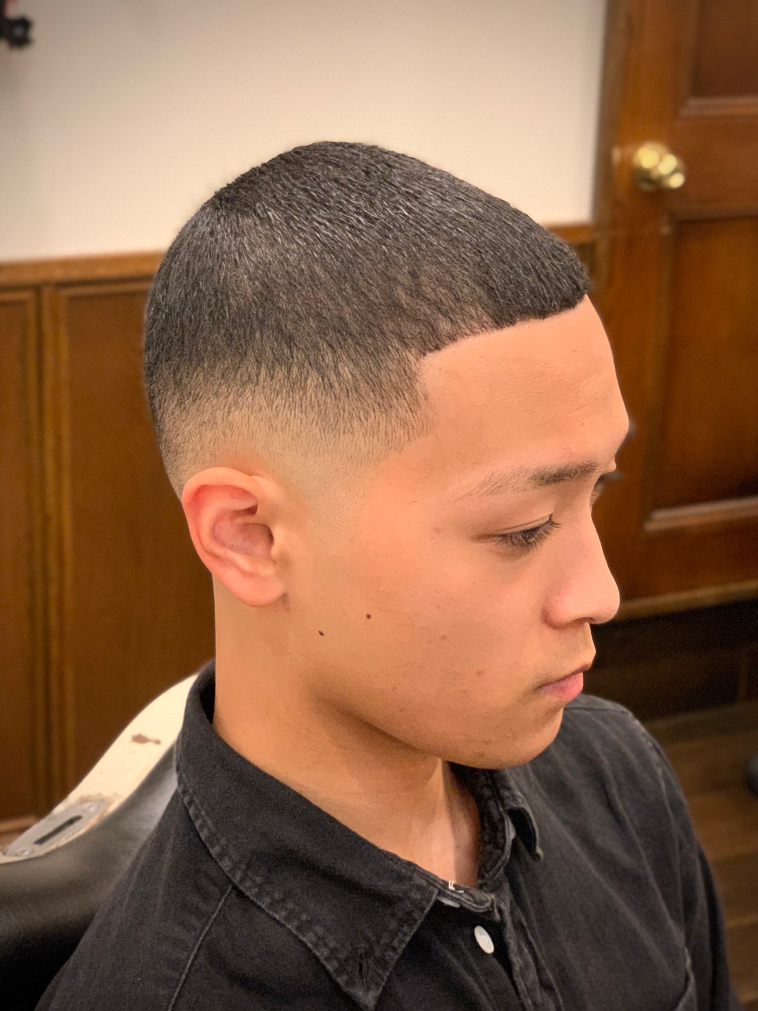 丸の内店｜高級理容室・床屋 ヒロ銀座ヘアーサロン