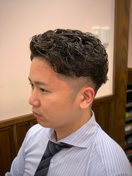 ポマードスタイル ヘアカタログ 高級理容室 床屋 ヒロ銀座ヘアーサロン