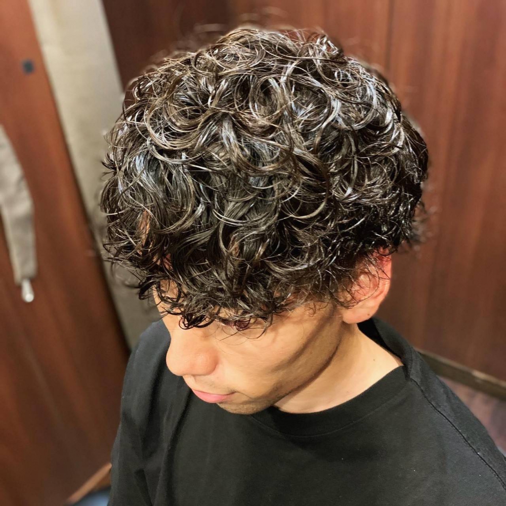 無造作パーマ｜ヘアカタログ｜高級理容室 床屋 ヒロ銀座ヘアーサロン