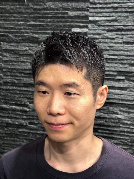 刈り上げショート