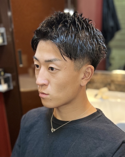 アップバングショート