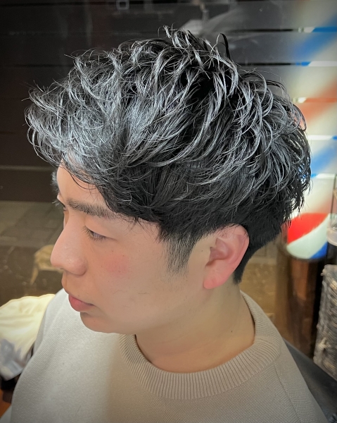 アップバングショート