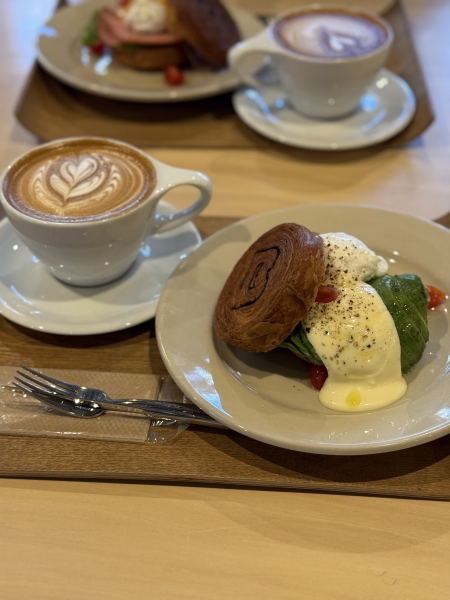 趣味はカフェ巡りです。😊