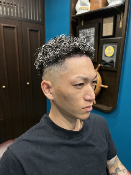 極道パーマしたい人集まれーーー