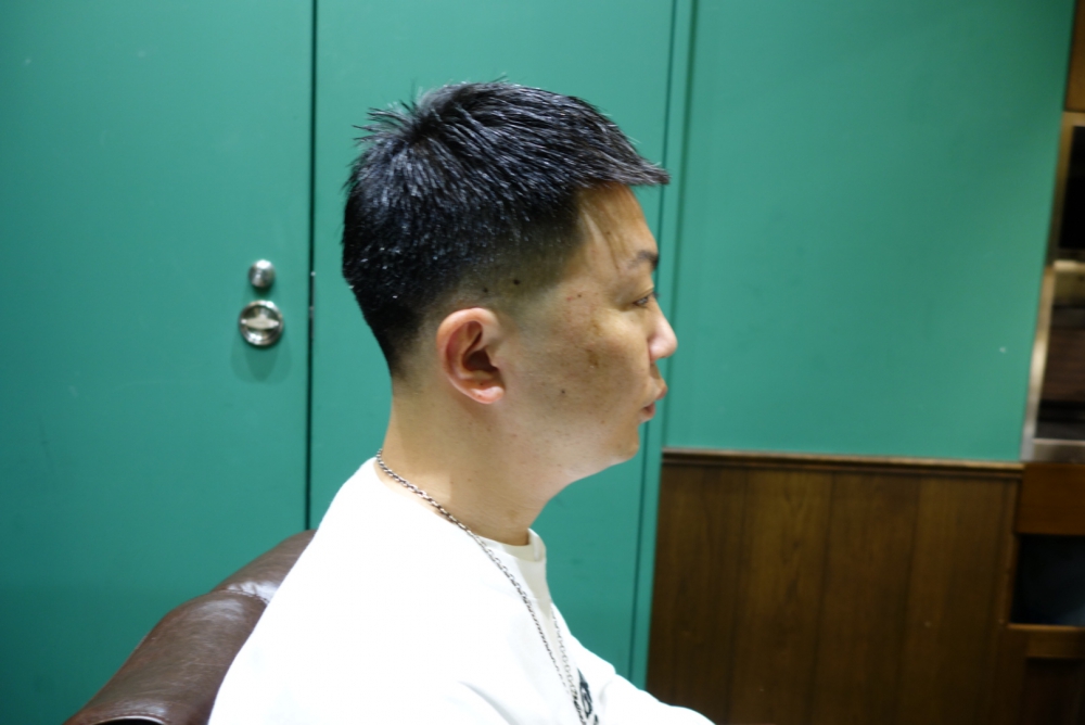 韓流クロップスタイル｜ヘアカタログ｜高級理容室 床屋 ヒロ銀座ヘアーサロン