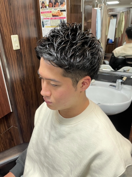 スパイラルパーマ(理容室/メンズ/barber shop新宿店)