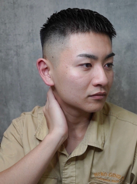 男士清爽首選！極短平頭×漸層剃髮