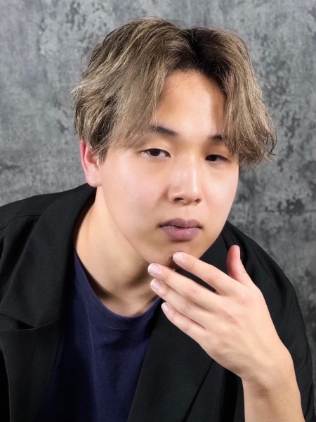 長度保留也能清爽俐落的中分削薄刈剪