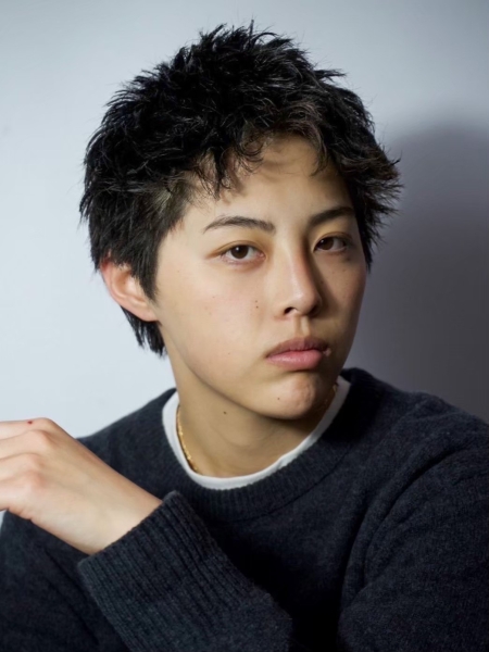 不推高的男士燙髮｜清爽又帶點性感的大人感短髮造型