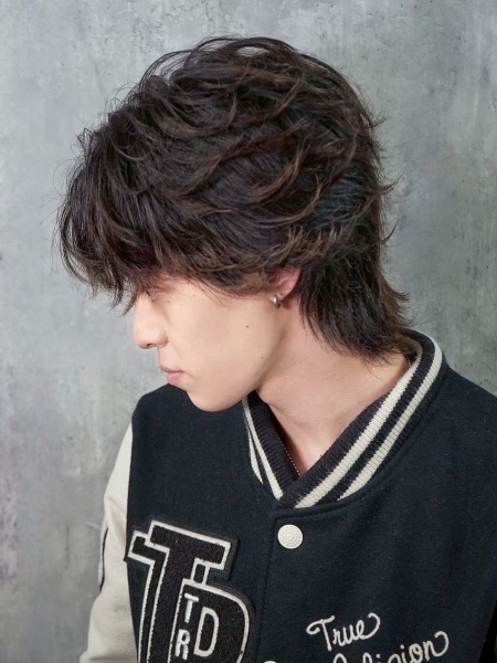 日系狼尾層次捲（Wolf Perm）