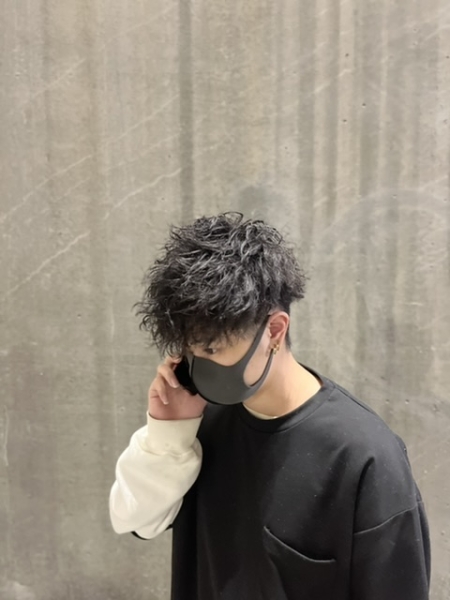 王道ツイストスパイラルパーマ/20代/30代//神田/理容室/美容室/バーバー