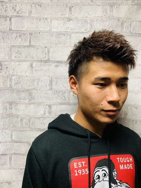 ツーブロアップバンク ヘアカタログ 高級理容室 床屋 ヒロ銀座ヘアーサロン