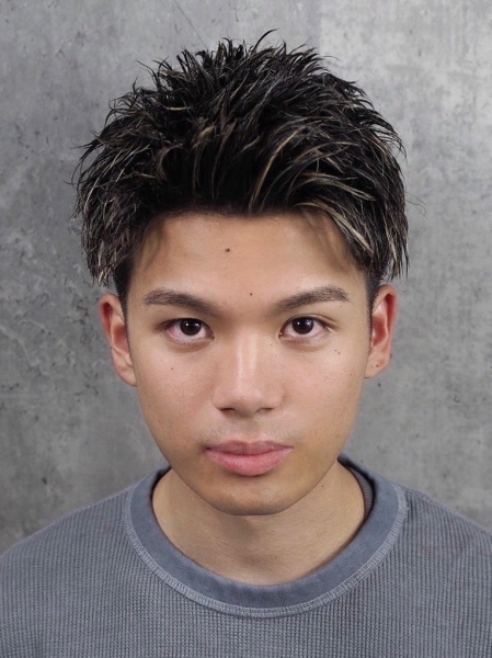  Gemini の回答 2月は短髪で攻める！爽やかハイライト×アップバング