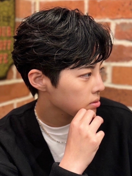 11月は清潔感が鍵!「ツーブロック」の進化系を体験