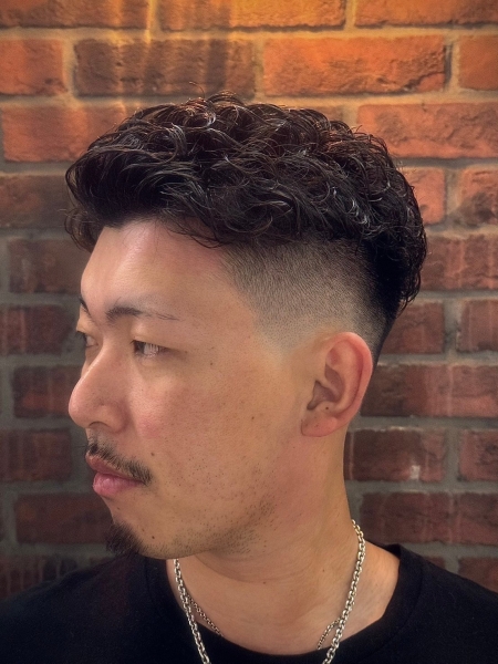 フェード×パーマで夏の男前に