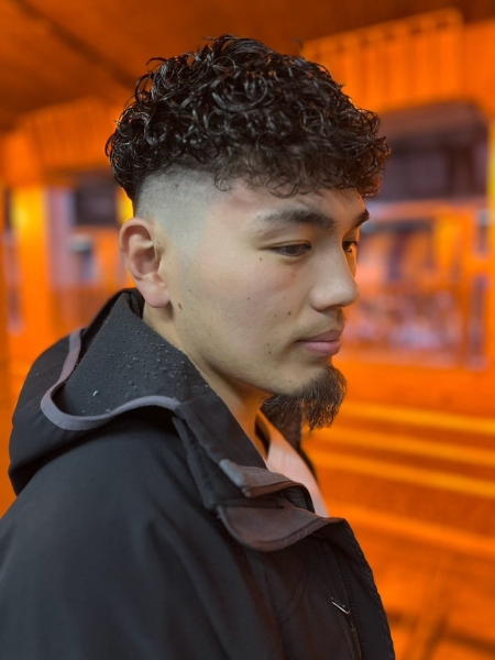 正月明けのイメチェンに。30代からのスペインカールが熱い