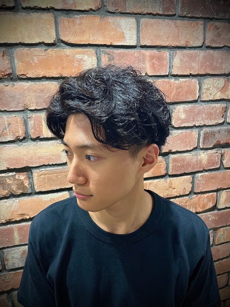 黒髪×ツーブロックで夏爽快！