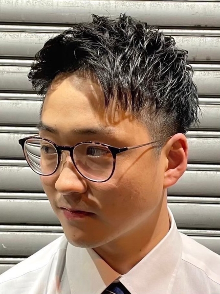 【ビジネス特化】好印象◎大人のアップバング×サイドフェード