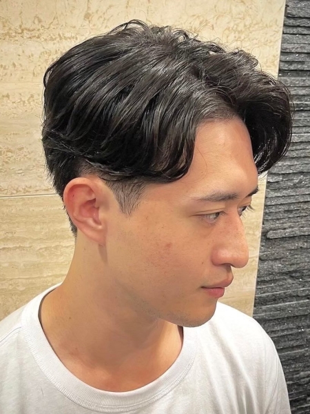 【韓国風】ニュアンスパーマ×センターパートツーブロック