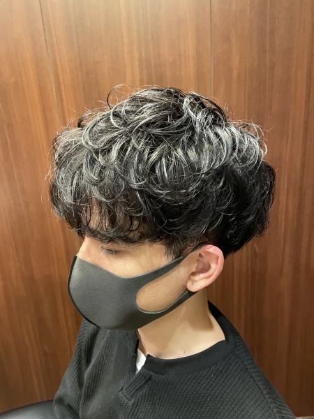 冬の忙しさに負けないパーマ