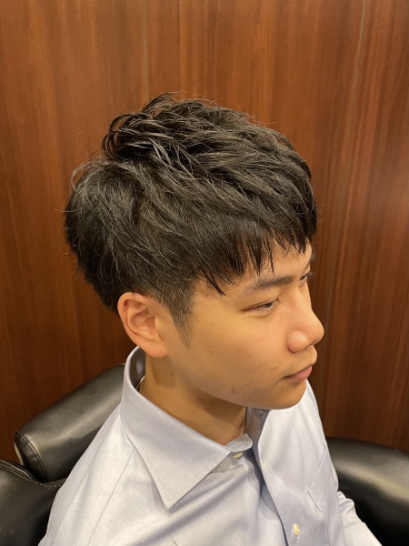 はちが張るのが気になる人の1月パーマ