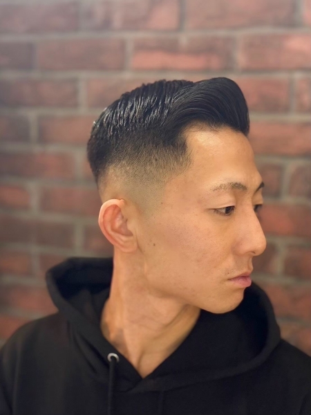 冬の印象を変える“スキンフェードの品格”