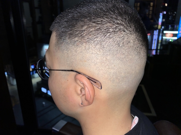 skin fade buzz style