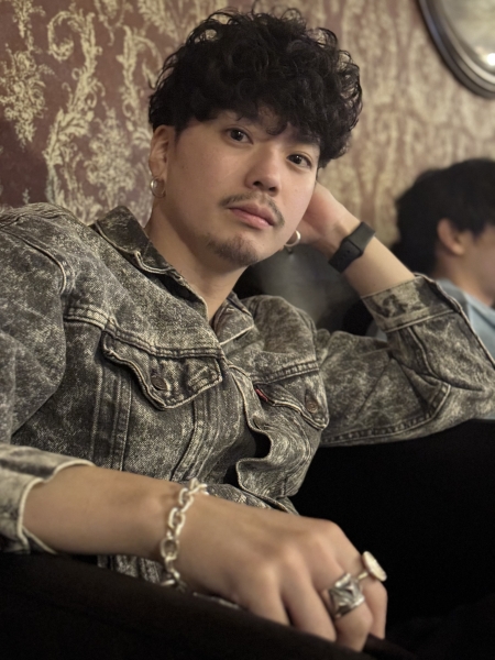 吉田をカット