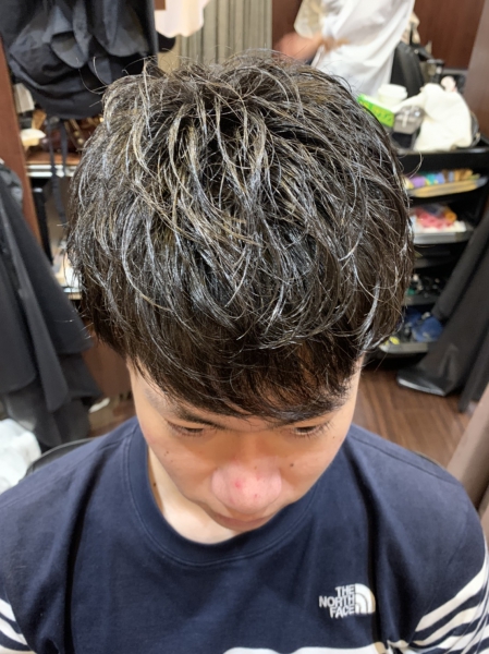 Hiro Ginza 池袋東口店 高級理容室 床屋 ヒロ銀座ヘアーサロン