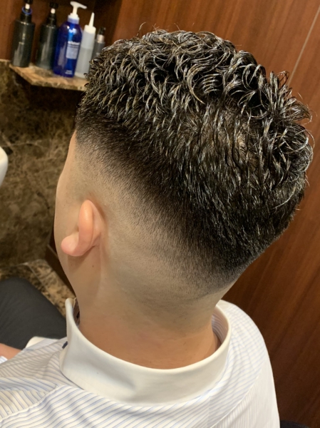 グラデーション ヘアカタログ 高級理容室 床屋 ヒロ銀座ヘアーサロン グラデーション ヘアカタログ 高級理容室 床屋 ヒロ銀座ヘアーサロン