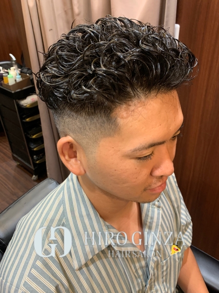 宮城リョータ風パーマフェード ヘアカタログ 高級理容室 床屋 ヒロ銀座ヘアーサロン