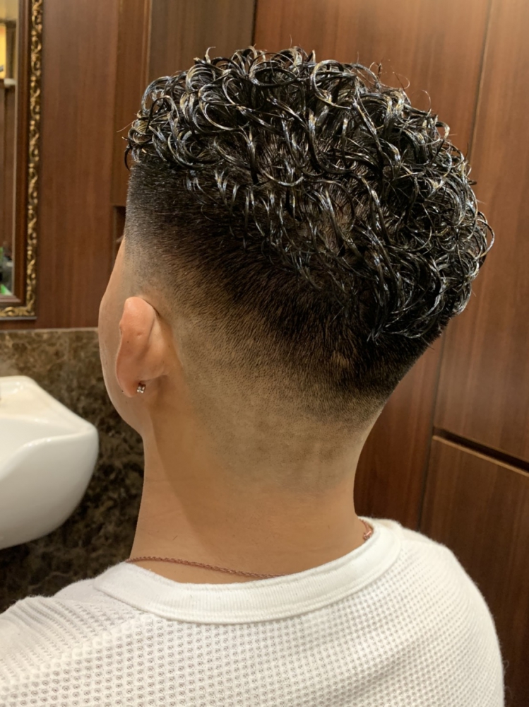 アメリンカンハードパーマ ヘアカタログ 高級理容室 床屋 ヒロ銀座ヘアーサロン アメリンカンハードパーマ ヘアカタログ 高級理容室 床屋 ヒロ銀座ヘアーサロン