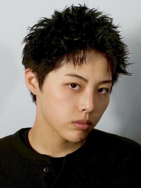 【第一印象の差】仕事ができる人は眉が整っている