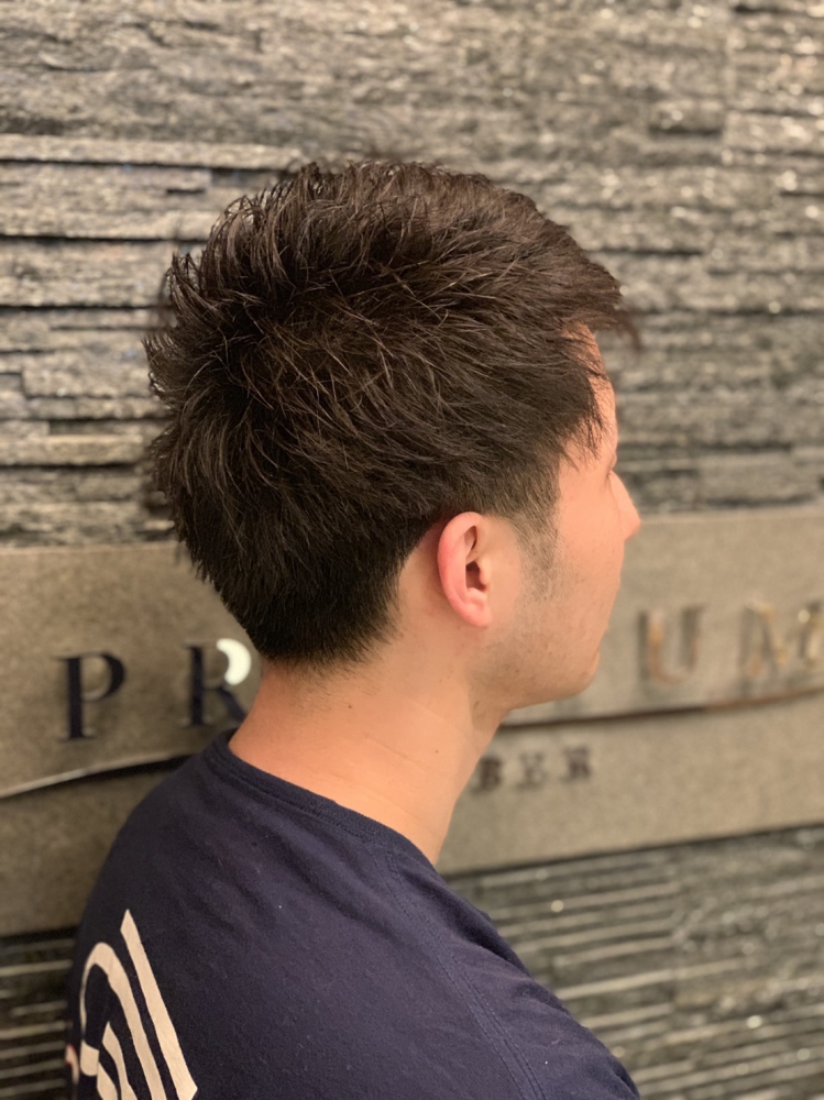 王道ツーブロショート｜ヘアカタログ｜高級理容室 床屋 ヒロ銀座ヘアーサロン