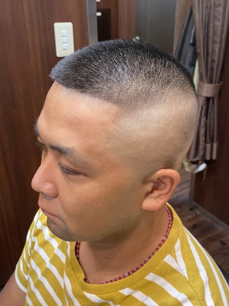 坊主スキンフェード