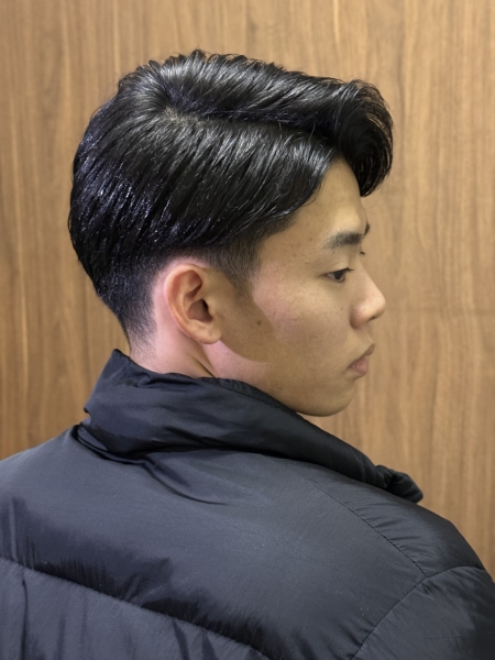 冬は控えめツーブロックがオススメ！