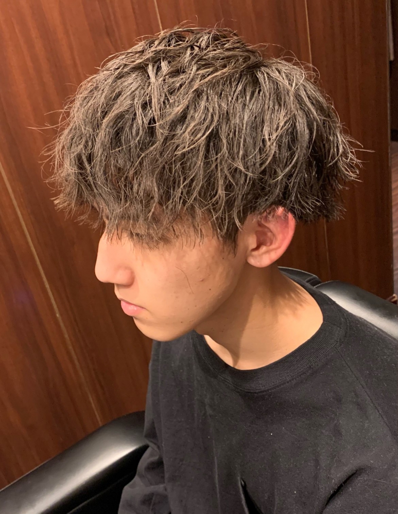ツイストスパイラルパーマ マッシュ 田町 理容室｜ヘアカタログ｜高級理容室・床屋・ヘアサロン｜PREMIUM BARBER（プレミアムバーバー）