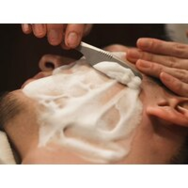 忙しい大人男性へ｜“身だしなみ”は最高の自己投資