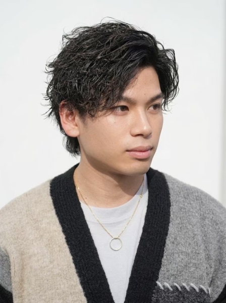 【「写真を見せるのが恥ずかしい…」実は理容師は大歓迎です】理想の髪型を伝える一番簡単な方法