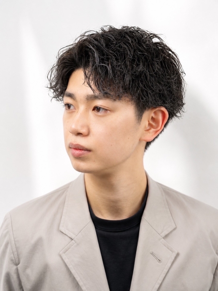 【「すぐ髪が重くなる」原因は？】