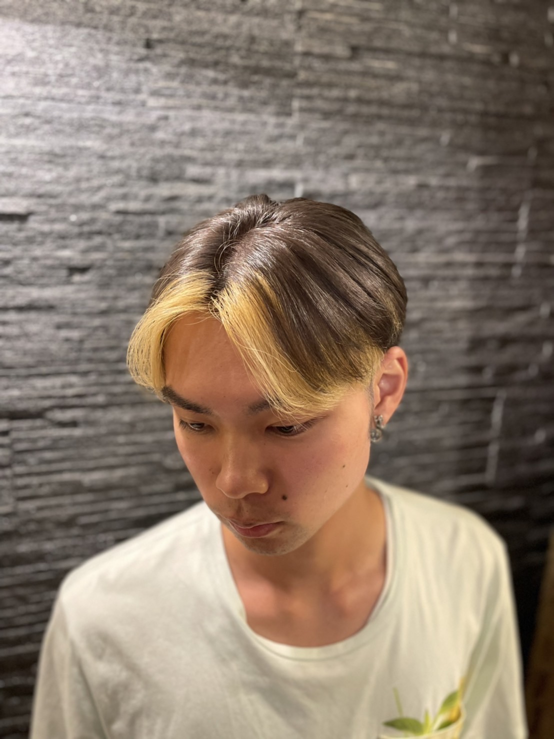 流行りのフェイスフレーミング ブログ Premium Barber 表参道 高級理容室 床屋 ヒロ銀座ヘアーサロン